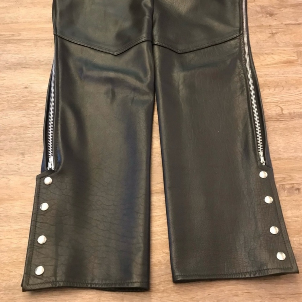 Motorcycle Chaps - Picture 6 of 7